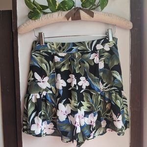 🌸 2 for $30💲 SMYM skippy SHORTS Tropical Floral BNWoT